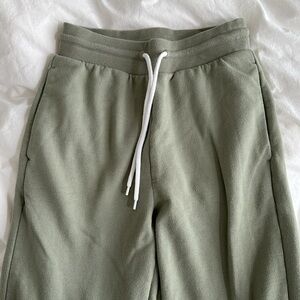 Aritzia Sunday Best Wide Leg Sweats